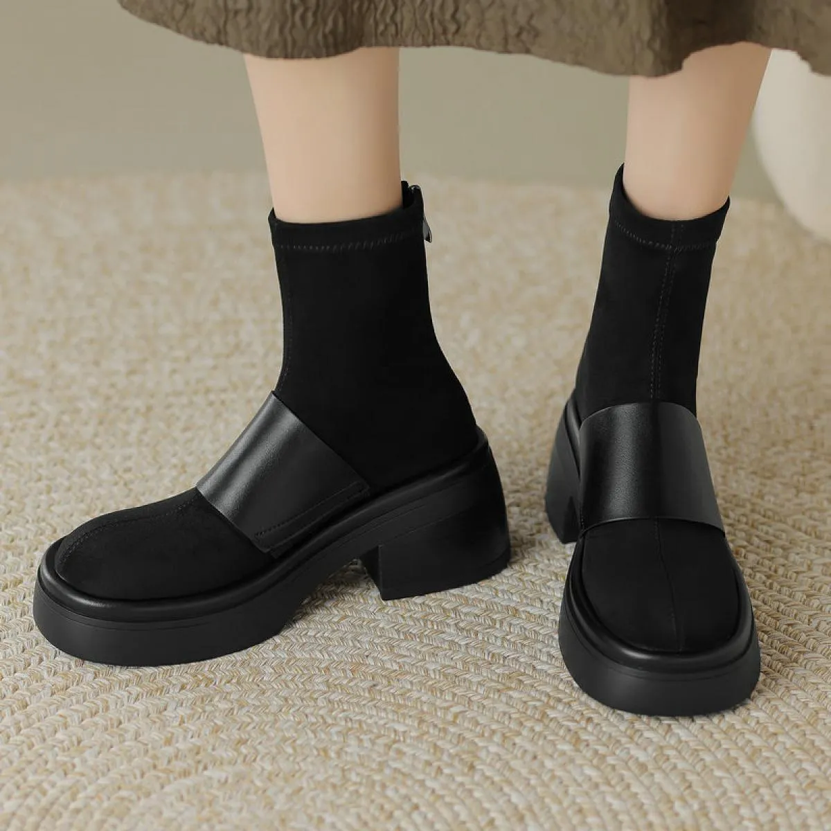 Stivaletti da donna per il tempo libero Autunno Inverno Piattaforme Stivaletti basic in vera pelle con punta tonda Scarpe da don
