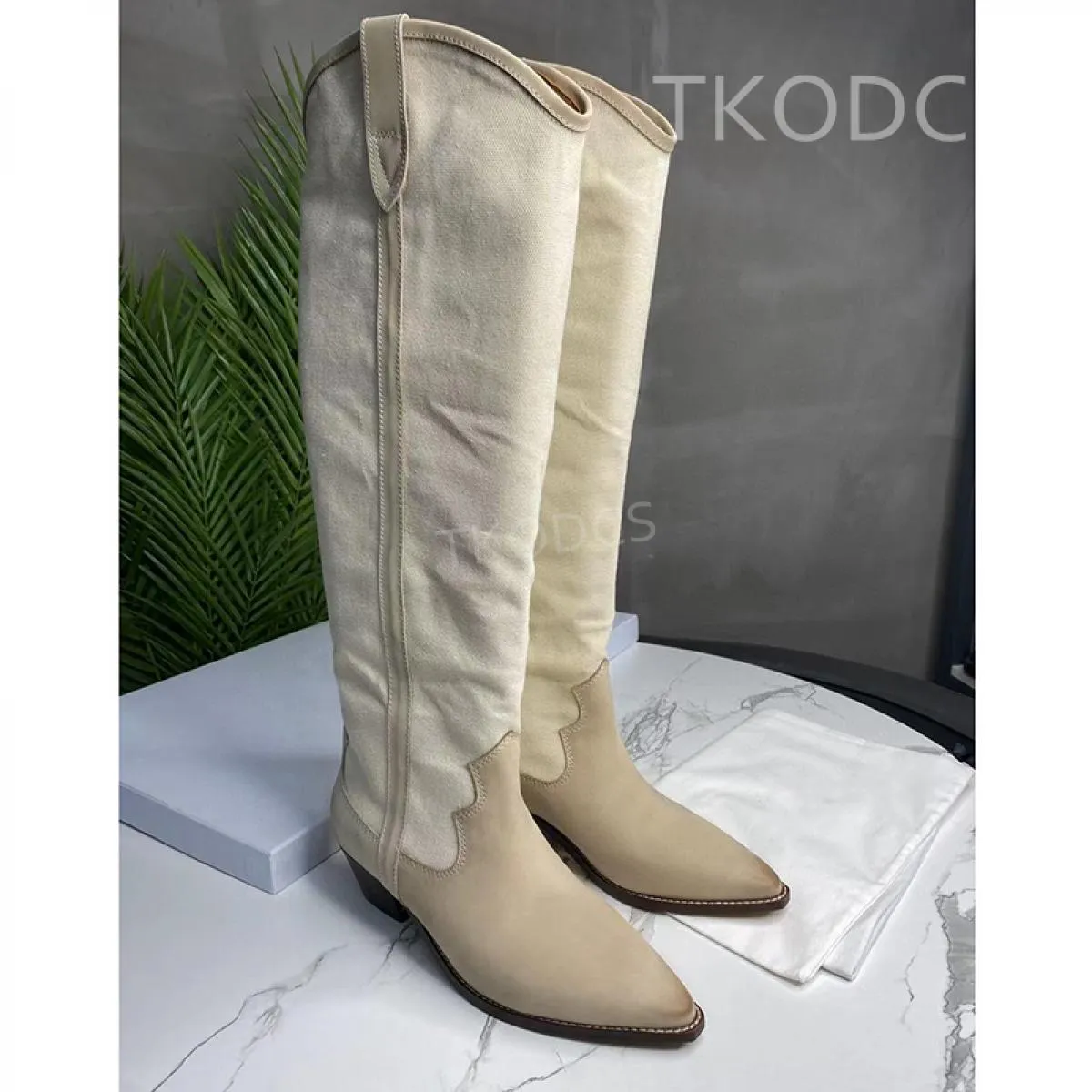 Stivali lunghi da donna in vera pelle scamosciata di mucca Stivaletti alti al ginocchio con mezza slip on Stivaletti a punta Tac