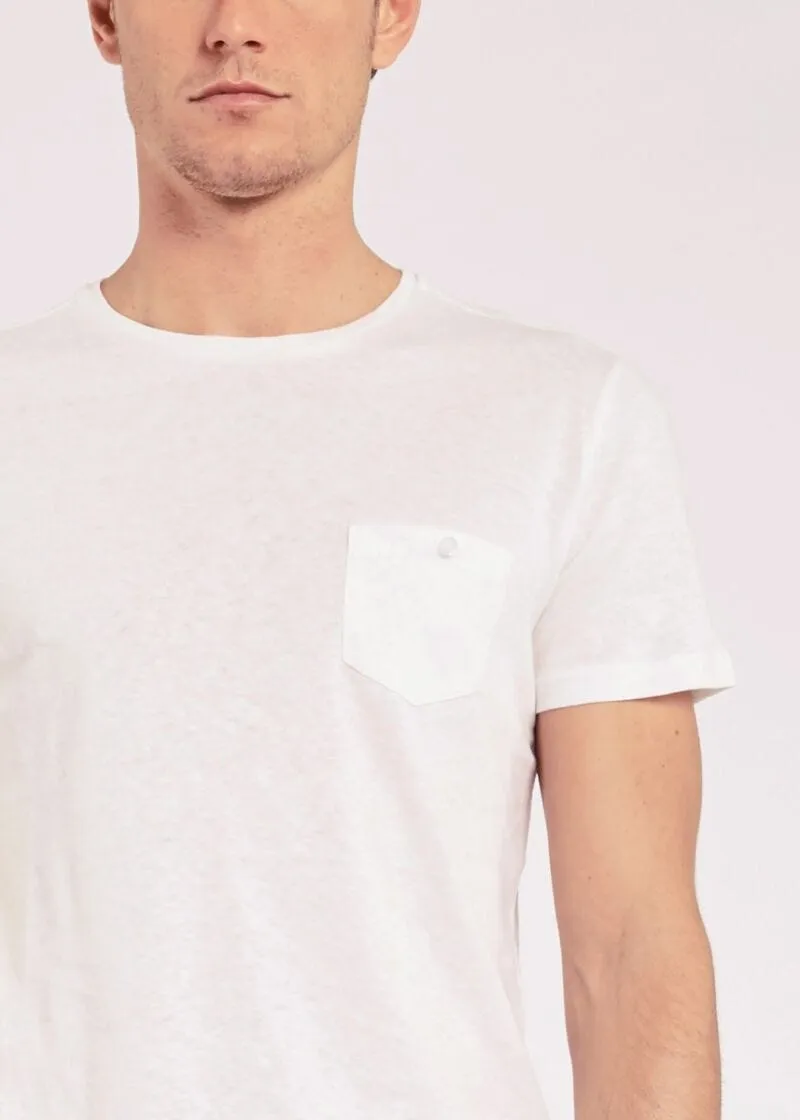 T-shirt con taschino