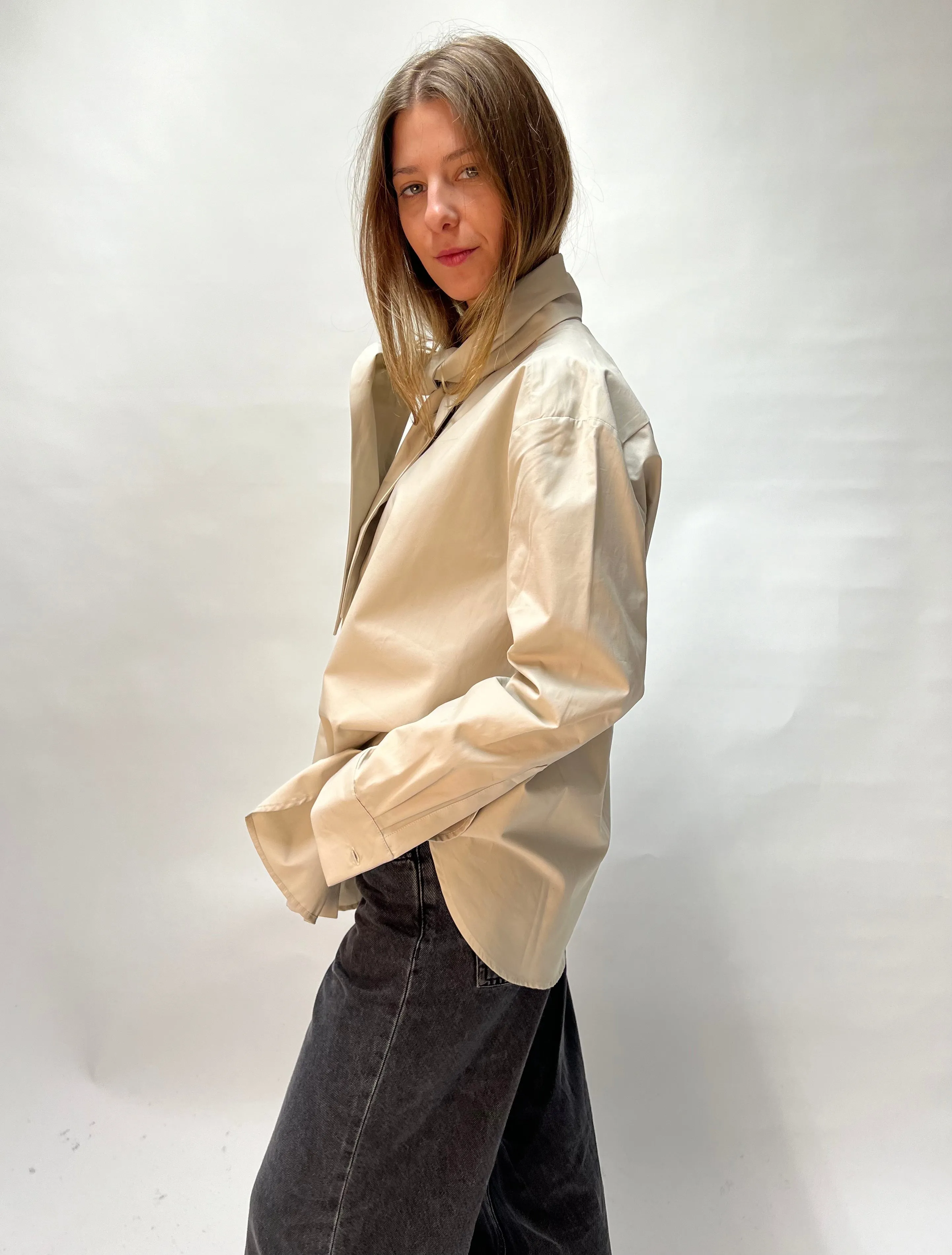 The M Camicia oversize con fiocco Idelle