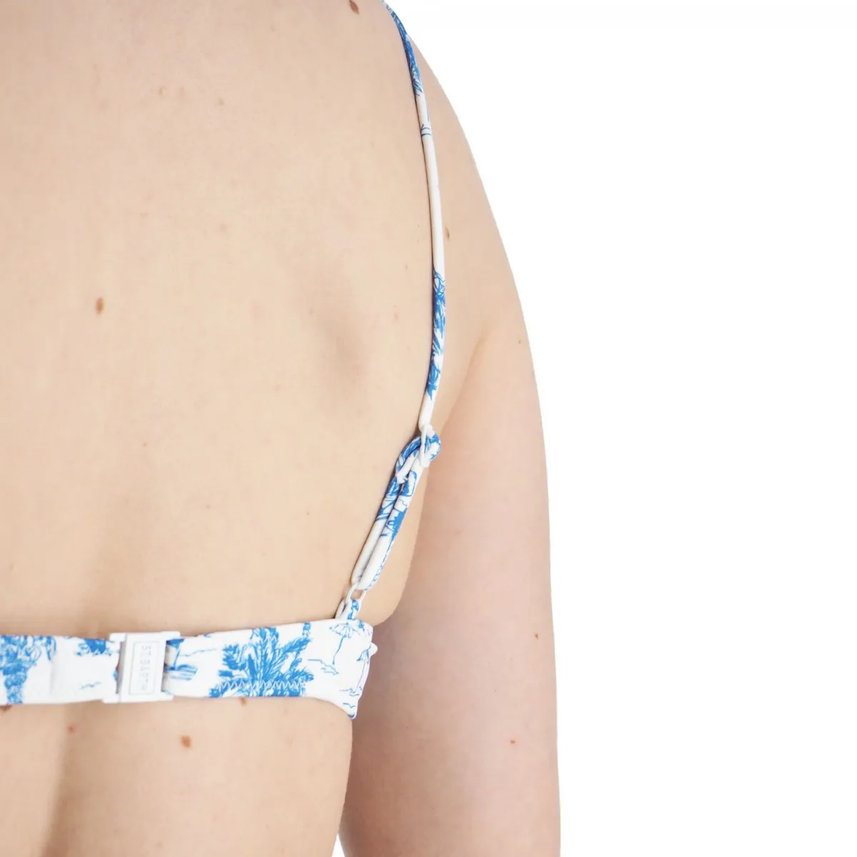 Top May Con Bralette Scoop