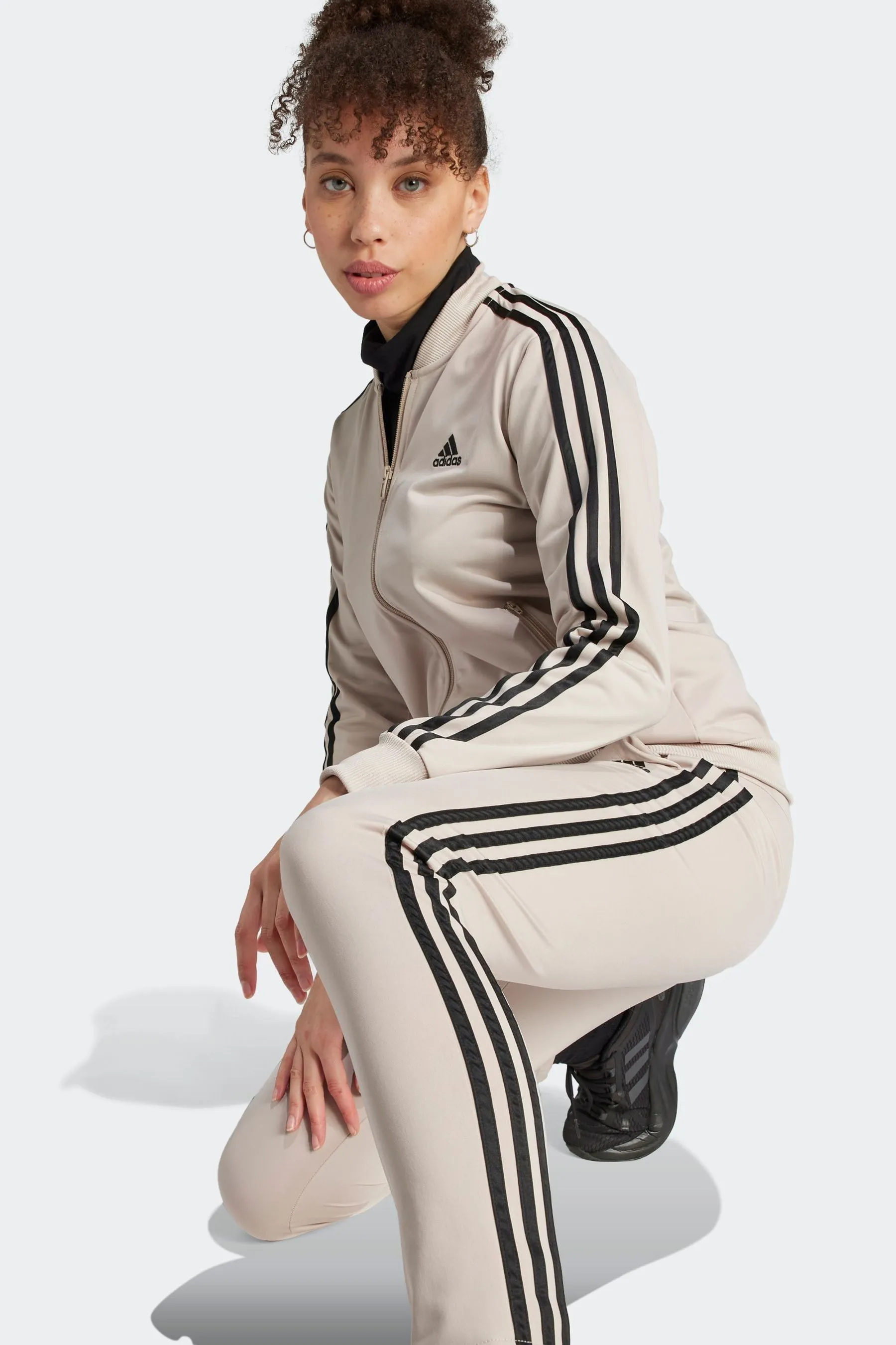 Tuta adidas Essentials con 3 strisce