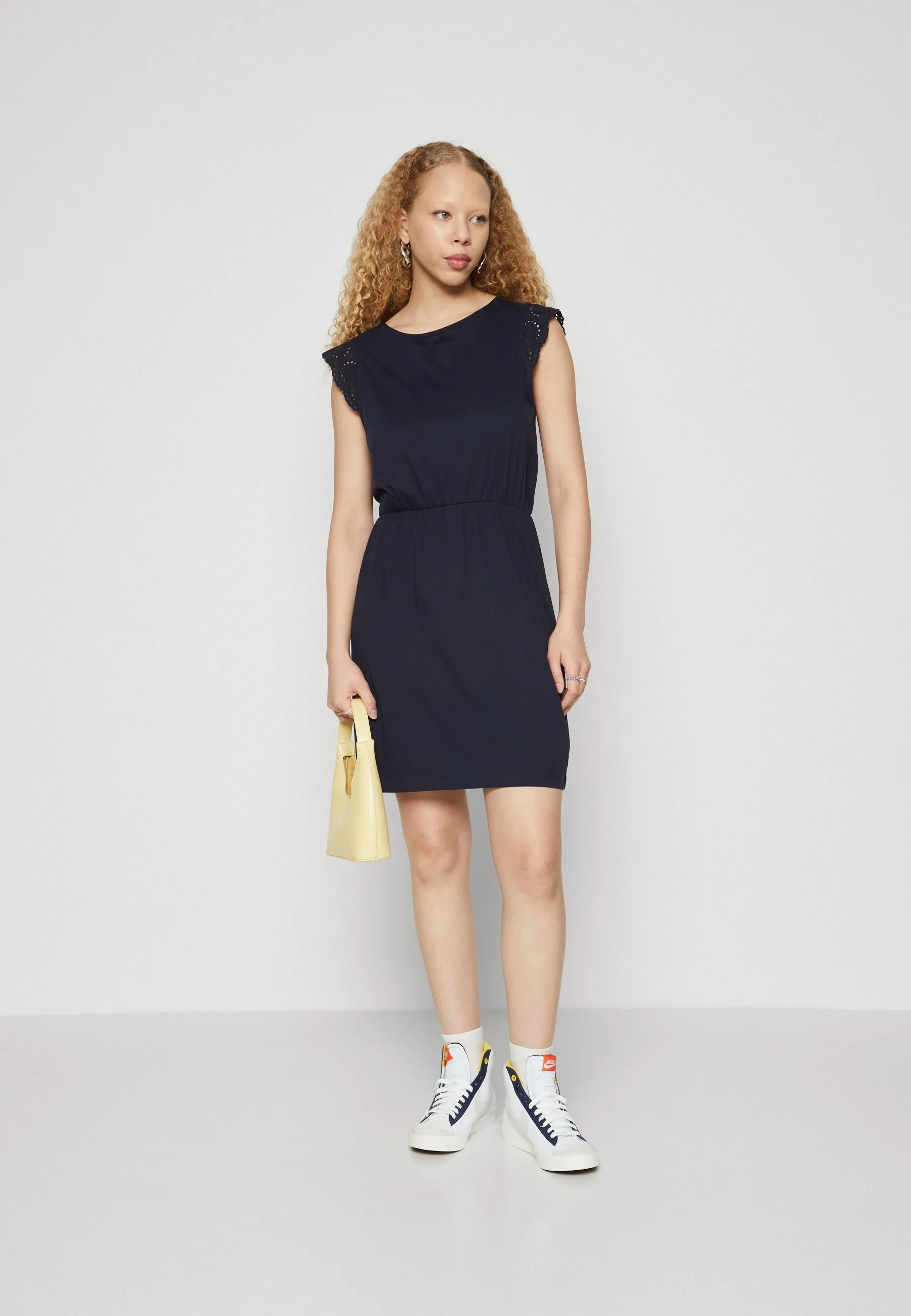 VMEMILY GATHERING DRESS - Vestito di maglina
