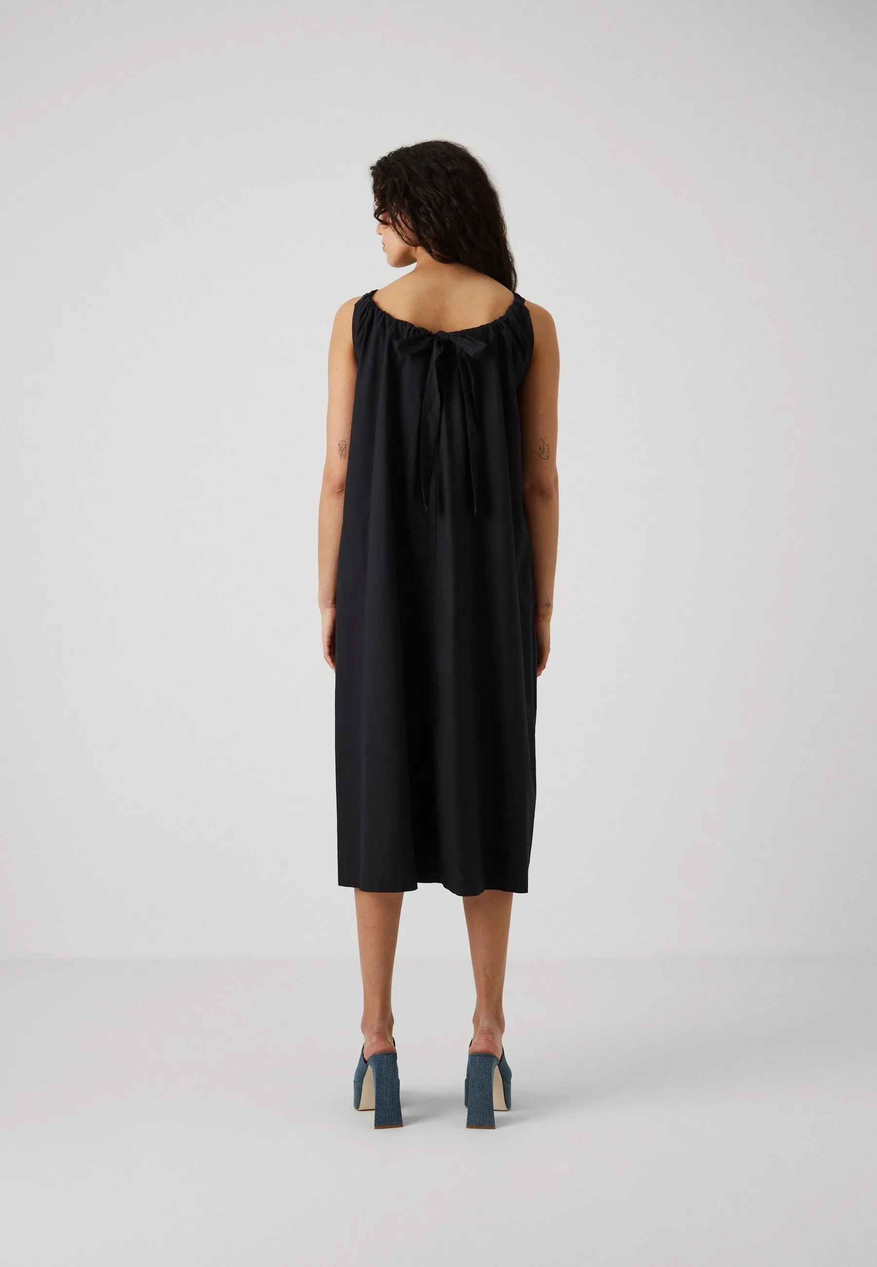 VMGILI DETAILED SINGLET DRESS  - Vestito estivo