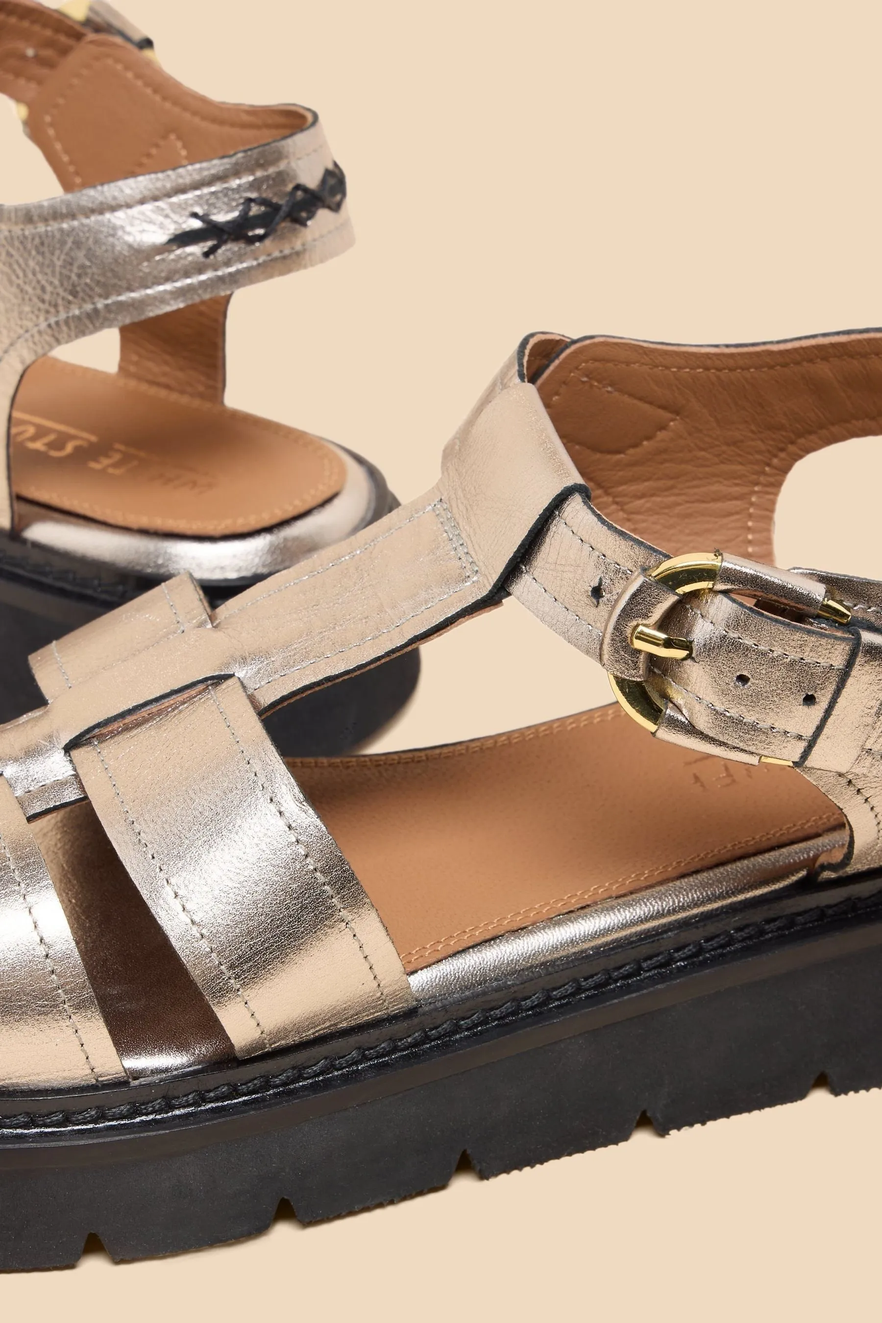 White Stuff - Sandali in pelle